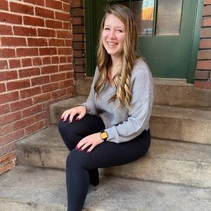 Meet your Posher, Anna